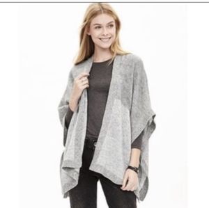 Banana Republic Gray Open Poncho. Wool blend. Oversized